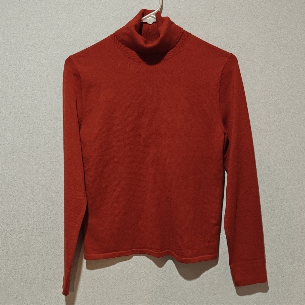 Girl turtle neck  Medium Burnt Orange